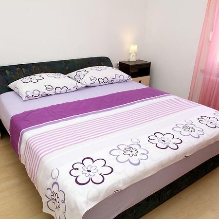 Apartman Dinka Trogir Exterior foto